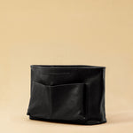 The Bag Organizer PENNY by LABEL17 is crafted from supple nappa leather and brings effortless style and order to large handbags. With integrated outer and inner compartments and a magnetic closure, it fits perfectly into our Shoulder Bag ORIGINAL.
