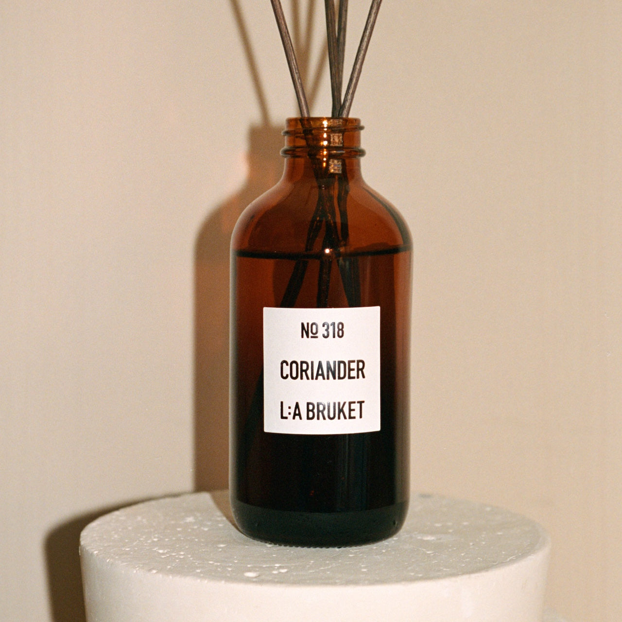 LA BRUKET 318 Room Diffusor Coriander at LABEL17