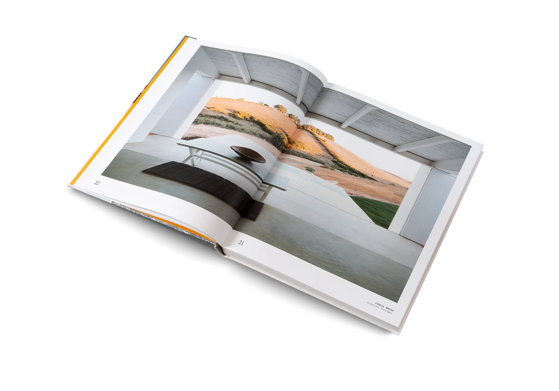 With their understated beauty and holistic design, Mediterranean homes are a perennial source of inspiration - The Style of this Book is pairing with the style of LABEL17.